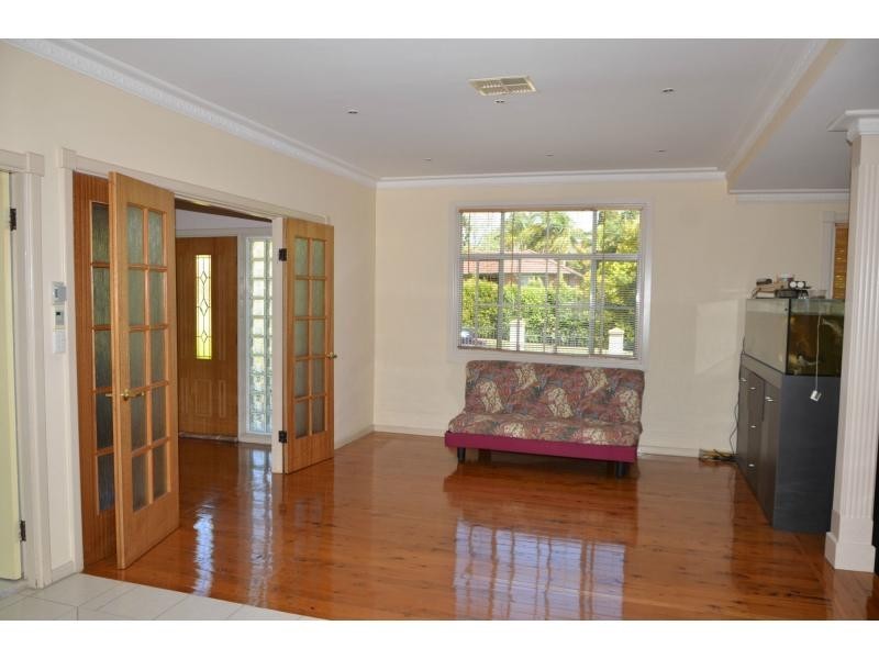2 Biara Place, Turramurra NSW 2074