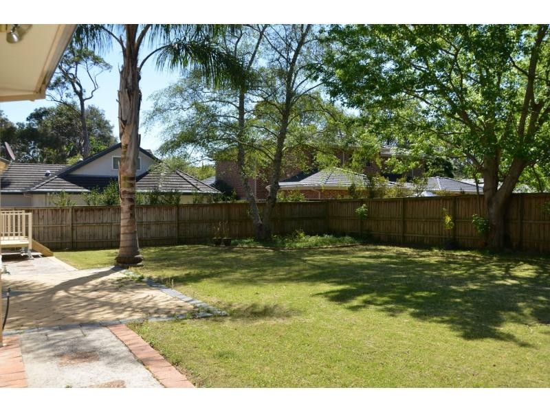 2 Biara Place, Turramurra NSW 2074