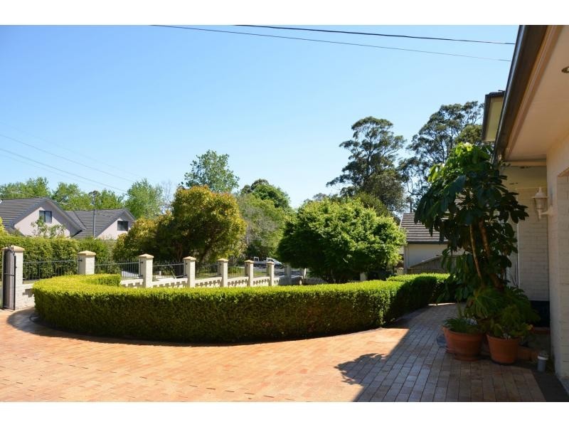 2 Biara Place, Turramurra NSW 2074