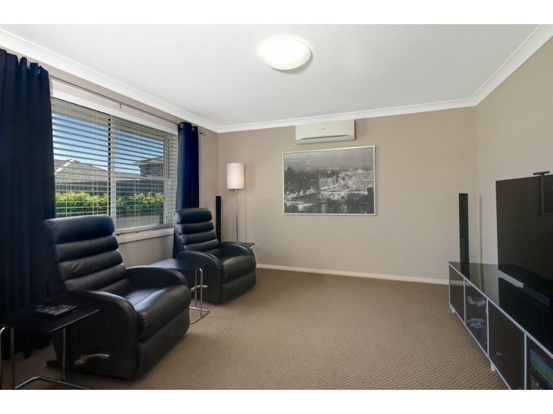14 Spears Place, Horsley NSW 2530