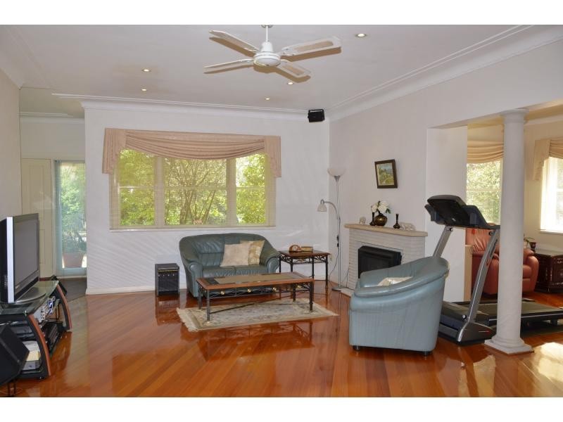20 Highlands Avenue, Wahroonga NSW 2076