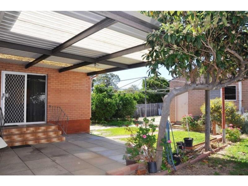 18 Paget Street, Hilton WA 6163