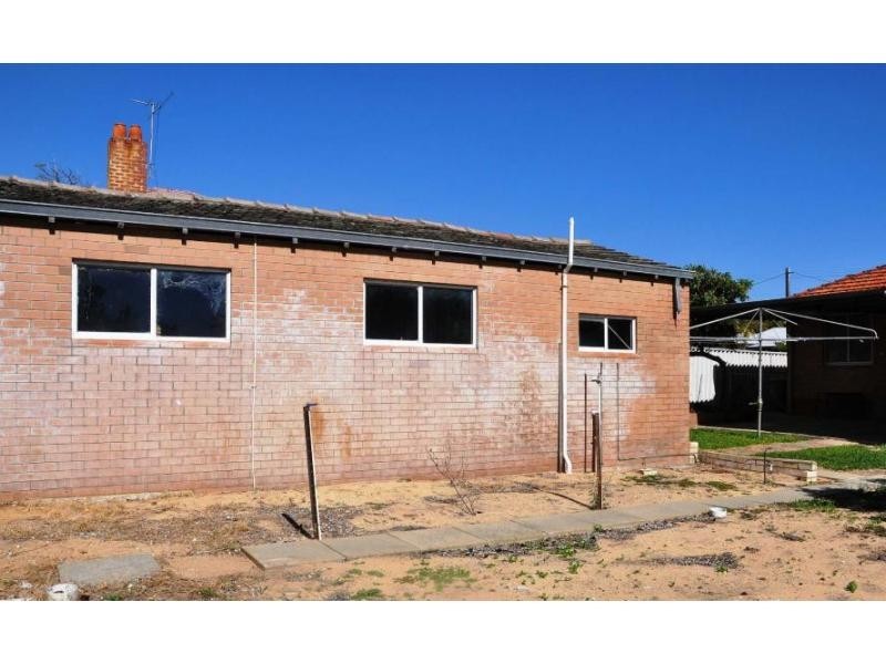 18 Paget Street, Hilton WA 6163