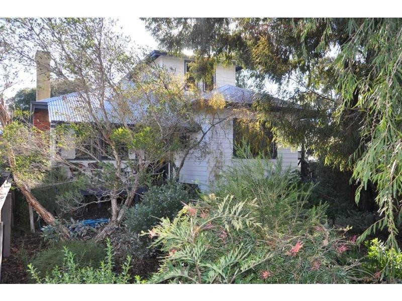 48 Ommaney Street, Hamilton Hill WA 6163