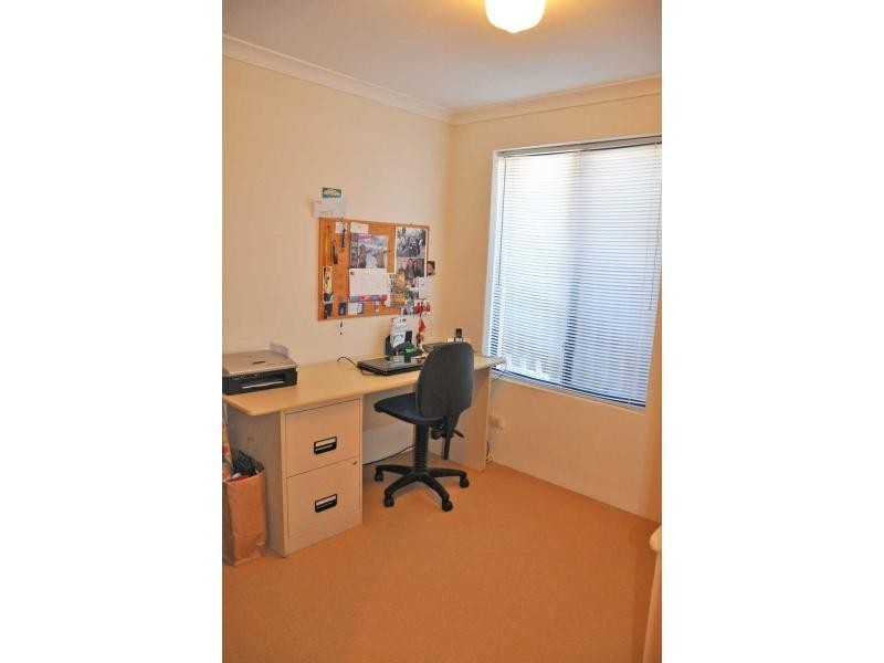 270A Carrington Street, Hilton WA 6163