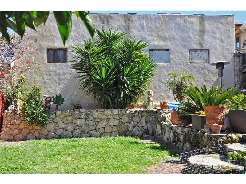 97 Stevens Street, White Gum Valley WA 6162