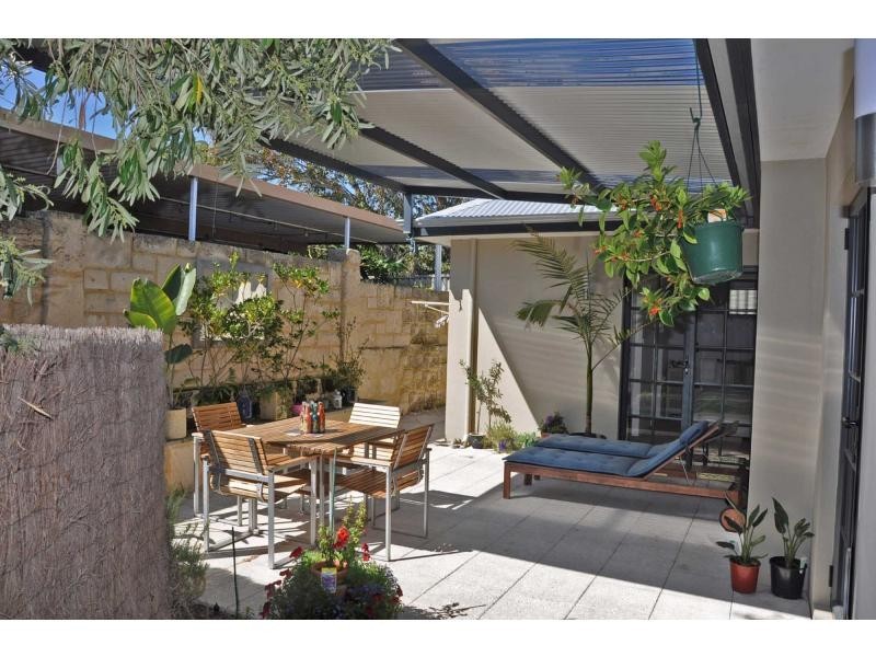 36 Farrier Lane, White Gum Valley WA 6162