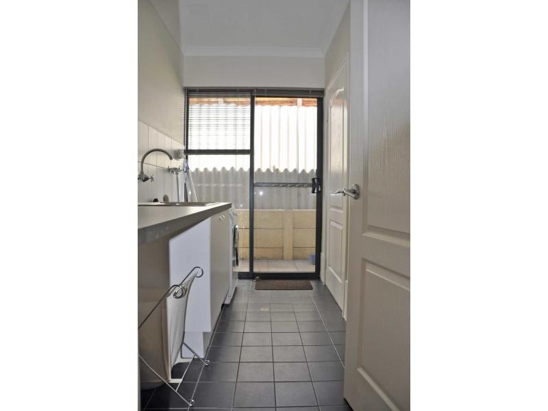 36 Farrier Lane, White Gum Valley WA 6162