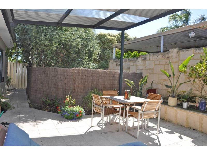 36 Farrier Lane, White Gum Valley WA 6162