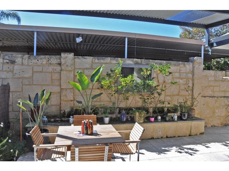 36 Farrier Lane, White Gum Valley WA 6162