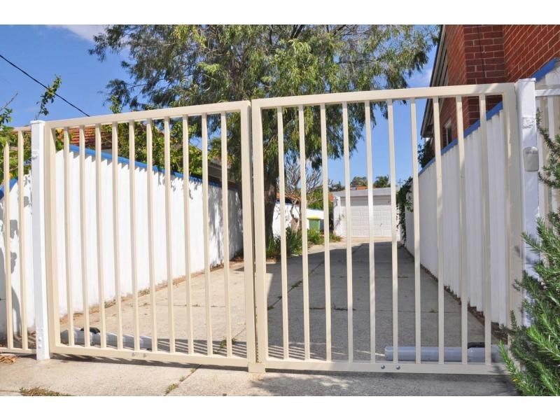 11A Carmody Street, Hamilton Hill WA 6163