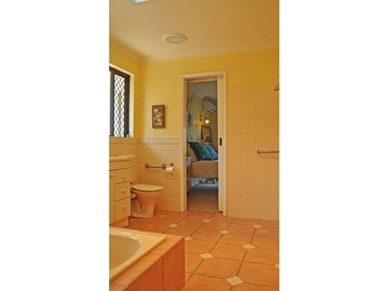 4 Leonard Place, Bull Creek WA 6149