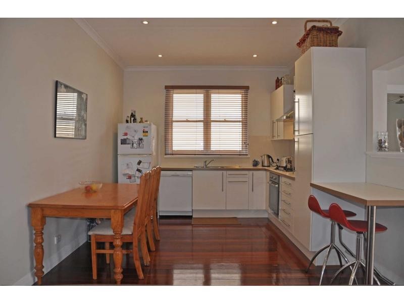 28 Chadwick Street, Hilton WA 6163