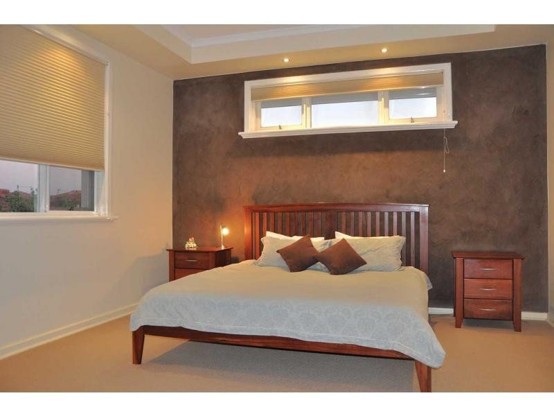 2 Mather Road, Beaconsfield WA 6162