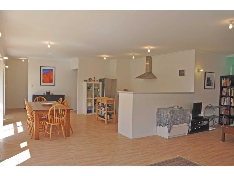 17A Snook Crescent, Hilton WA 6163