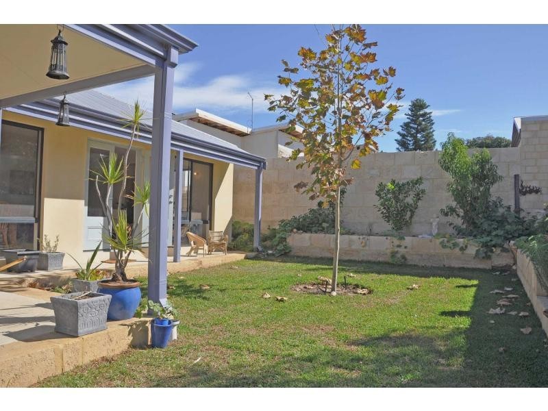 17A Snook Crescent, Hilton WA 6163