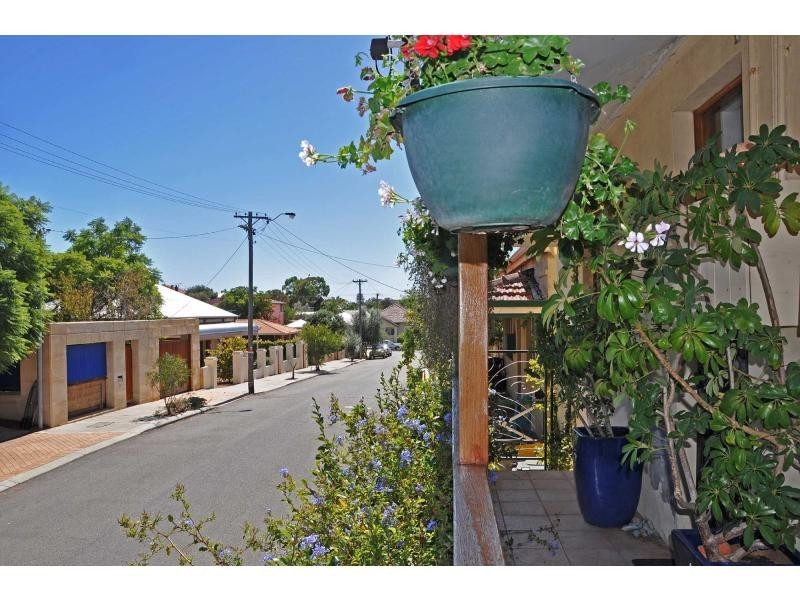 12-14 Wesley Street, South Fremantle WA 6162