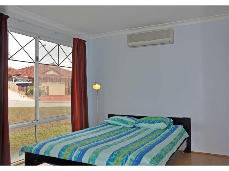 11 Watercress Gardens, Spearwood WA 6163