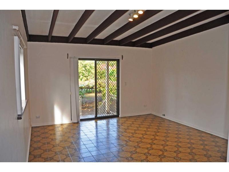 115 Samson Street, White Gum Valley WA 6162