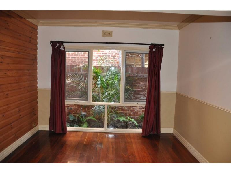 13 Lilly Street, South Fremantle WA 6162
