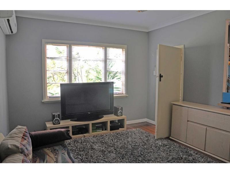 12 Cummins Street, Willagee WA 6156