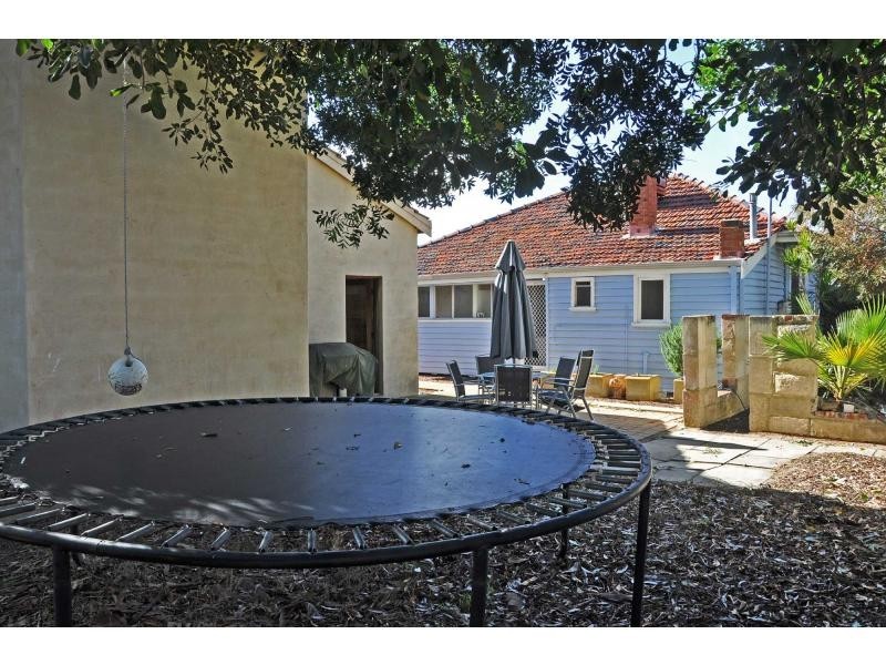 63 Collick Street, Hilton WA 6163