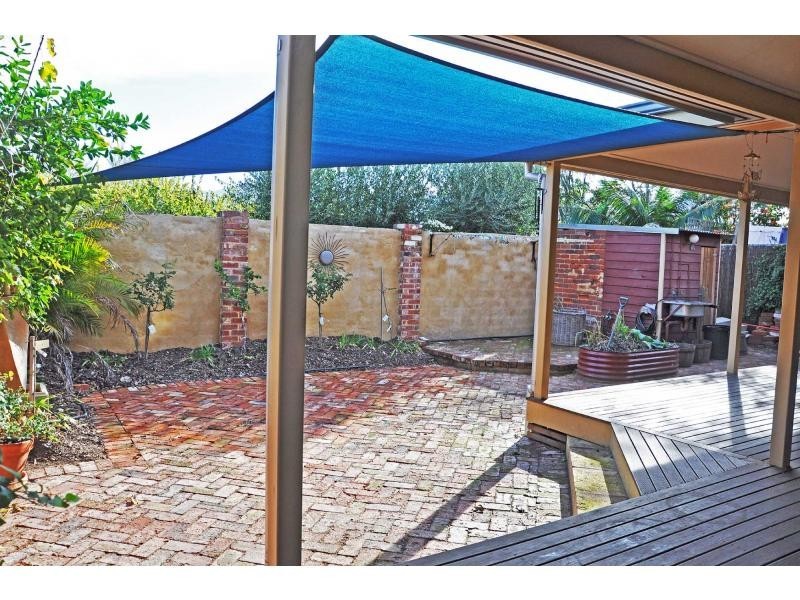 13 Lilly Street, South Fremantle WA 6162