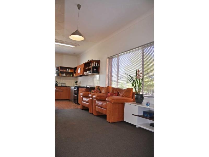 7/16 Minilya Avenue, White Gum Valley WA 6162