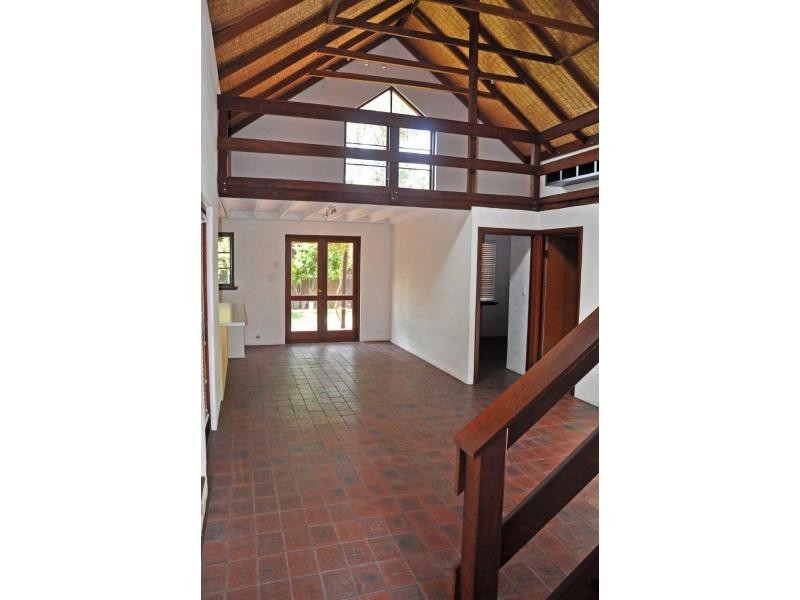 14 Wright Street, White Gum Valley WA 6162