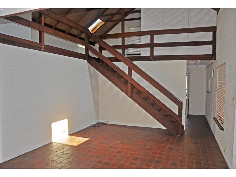 14 Wright Street, White Gum Valley WA 6162