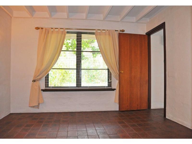 14 Wright Street, White Gum Valley WA 6162