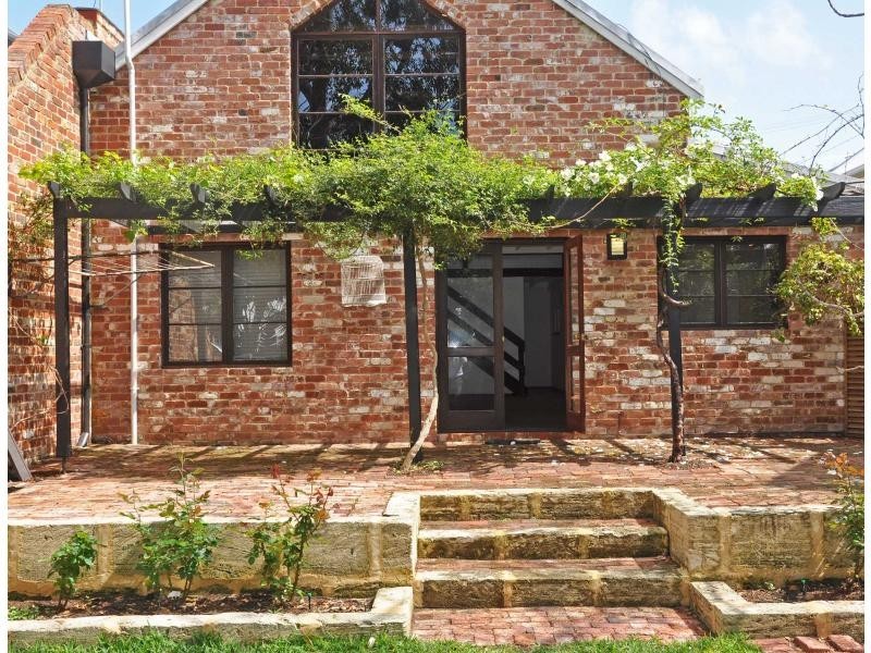 14 Wright Street, White Gum Valley WA 6162