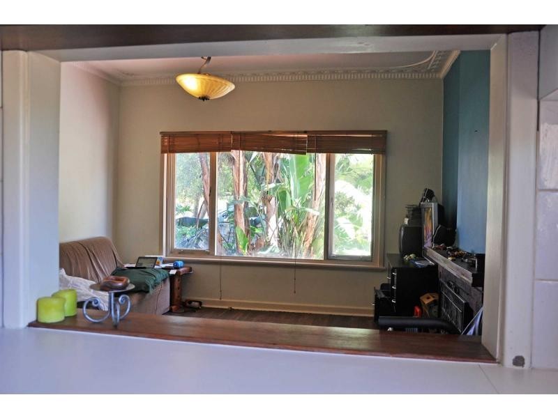 12 Lee Avenue, Hilton WA 6163