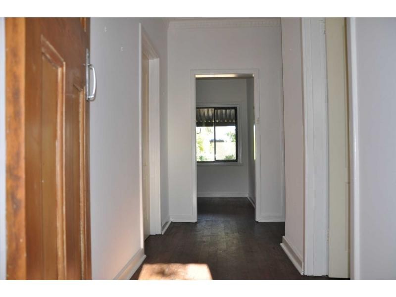 12 Lee Avenue, Hilton WA 6163