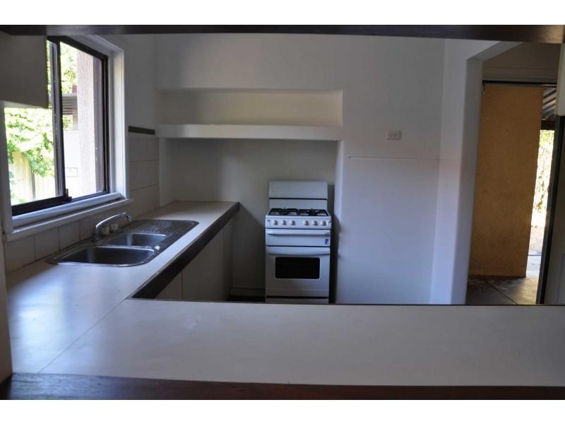 12 Lee Avenue, Hilton WA 6163