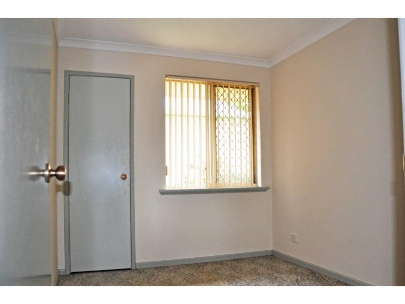 Unit B/121 Watkins Street, White Gum Valley WA 6162