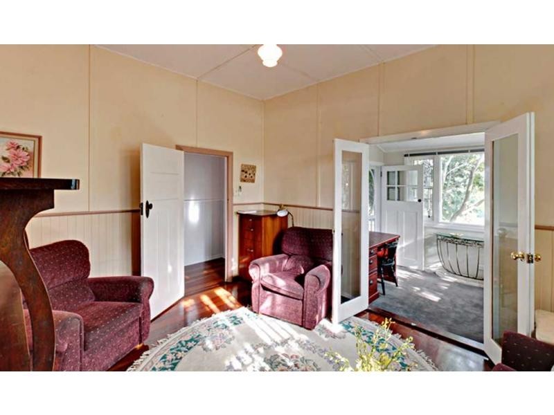 64 Watkins Street, White Gum Valley WA 6162