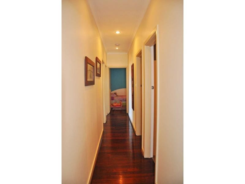 37 Hines Road, Hilton WA 6163