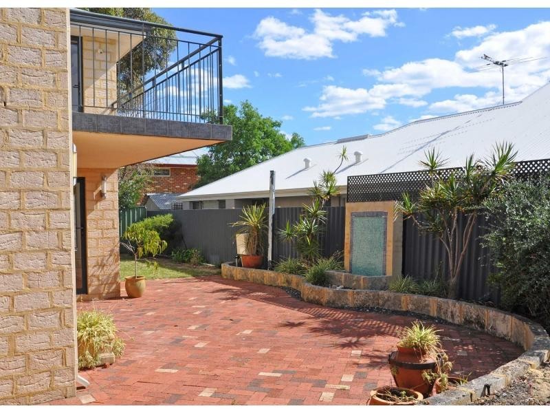 165A Stevens Street, White Gum Valley WA 6162