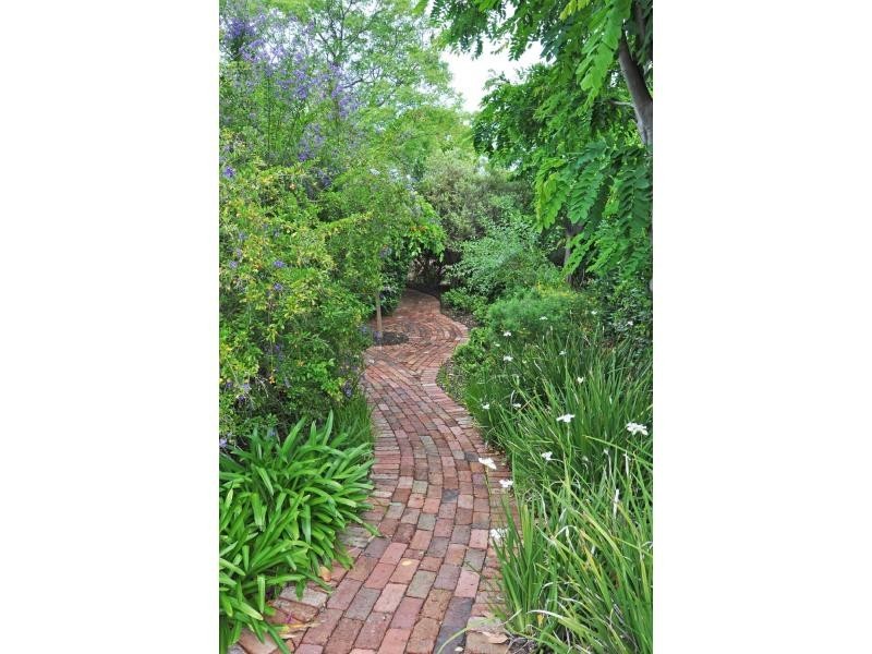 3 Clarke Street, Hilton WA 6163