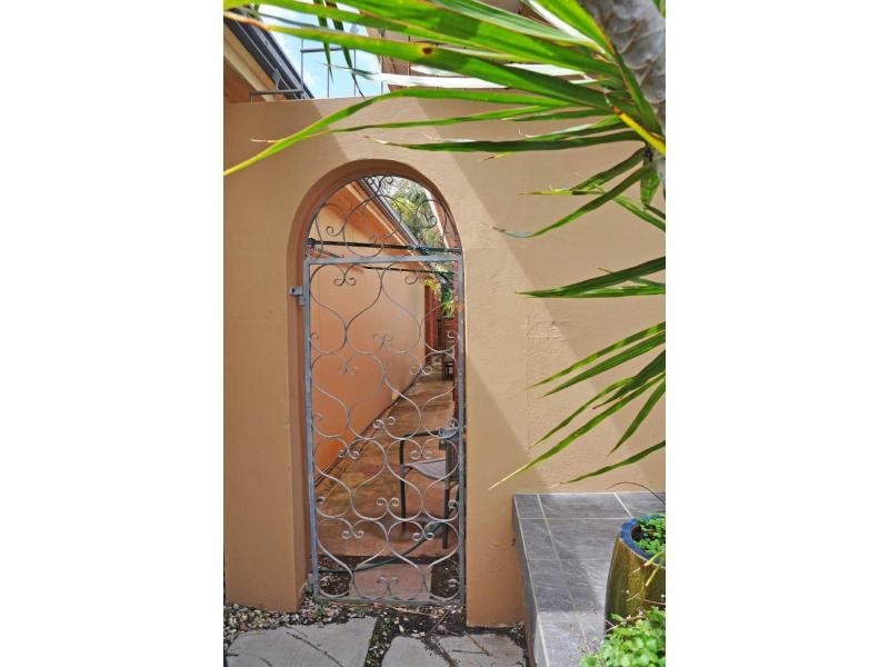 22 Stokes Street, White Gum Valley WA 6162