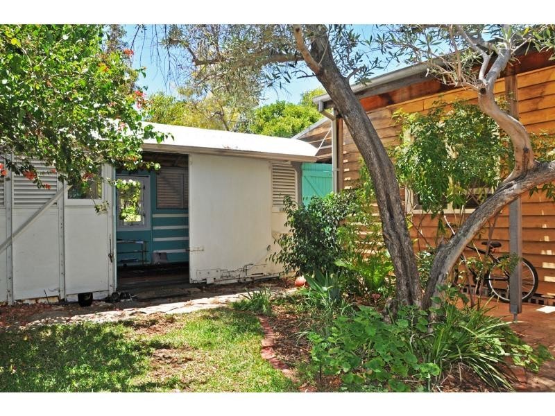 11A Watkins Street, Fremantle WA 6160