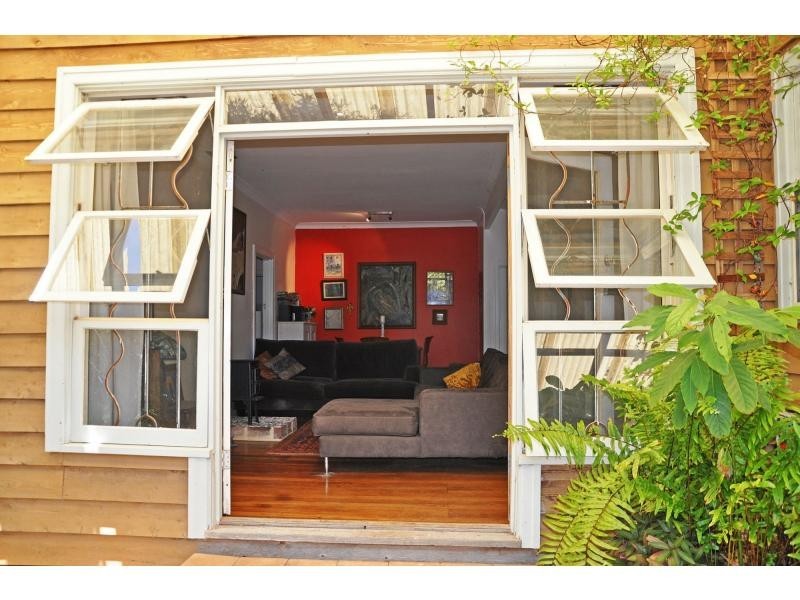 11A Watkins Street, Fremantle WA 6160