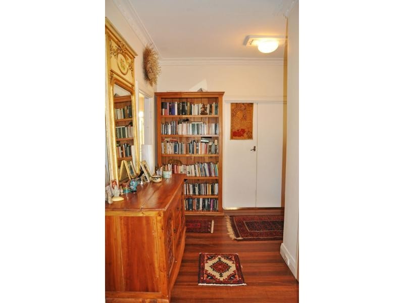 11A Watkins Street, Fremantle WA 6160