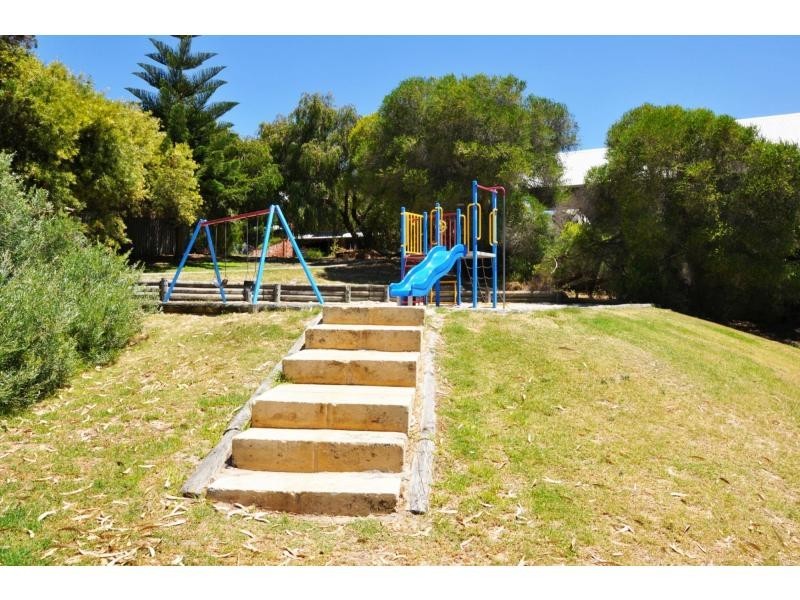 11A Watkins Street, Fremantle WA 6160