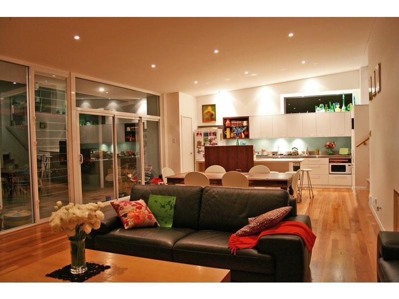 64 Samson Street, White Gum Valley WA 6162