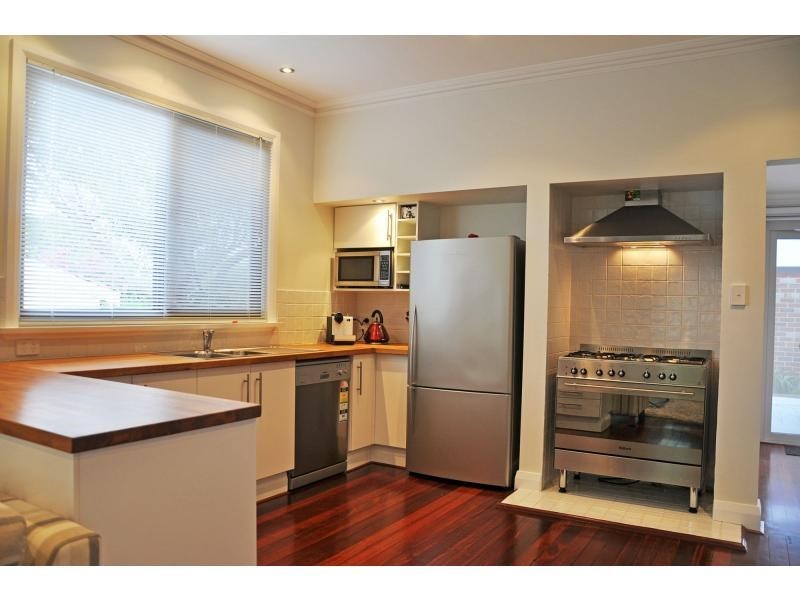 46 Nicholas Crescent, Hilton WA 6163