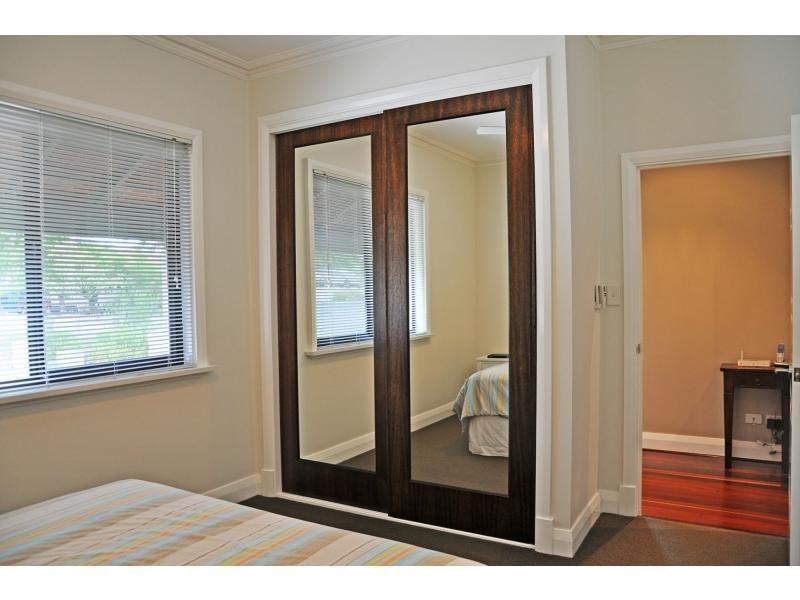 46 Nicholas Crescent, Hilton WA 6163