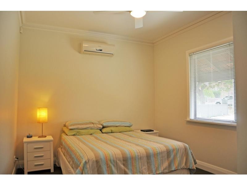 46 Nicholas Crescent, Hilton WA 6163