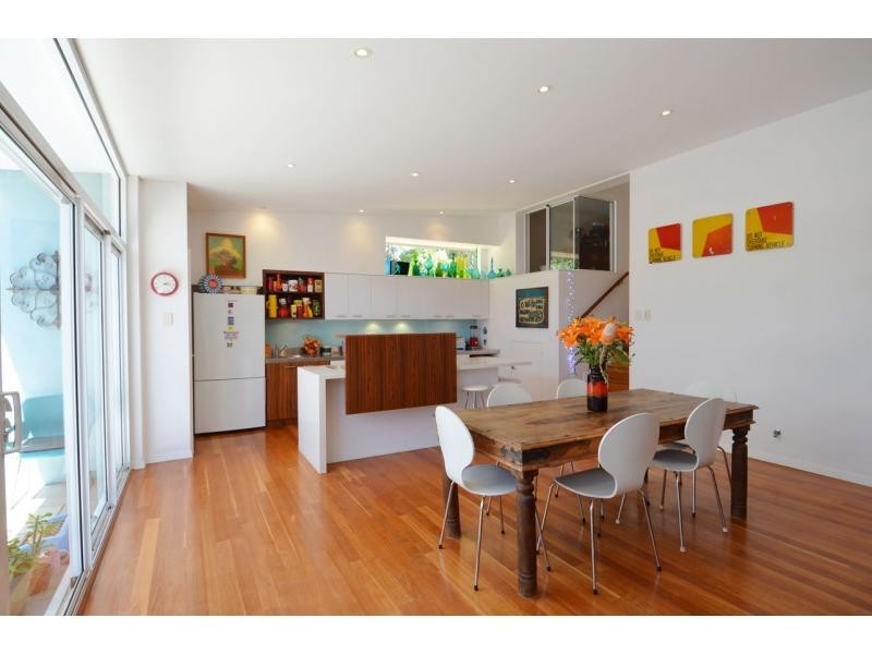 64 Samson Street, White Gum Valley WA 6162